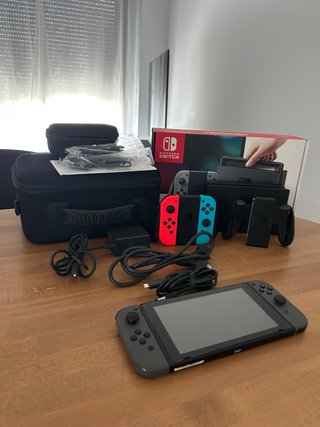 Nintendo Switch con accesorios