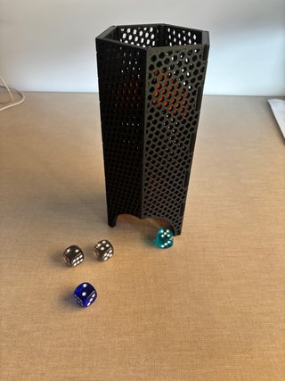 Torre de dados impresa 3D plegable