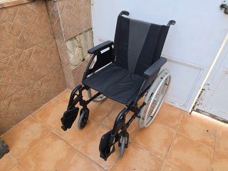 Silla Ruedas Plegable Aluminio Ligera - Como Nueva