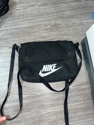 Bolso Bandolera Nike Negro