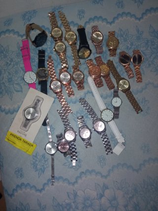 Relojes TODO 50€