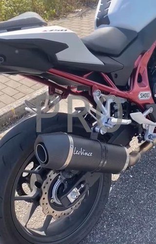 Escape LeoVince HONDA CB750