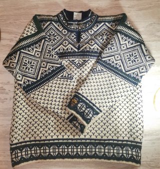 Jersey Dale of Norway Lana 100%, con Wind Stopper.
