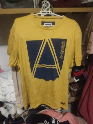 Camiseta G-Star Amarilla y Azul
