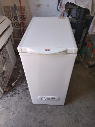 Congelador vertical   New Pol