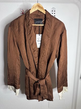Blazer Kimono Satinada Zara Mujer Marrón Talla S
