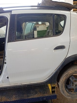 PUERTA TRASERA IZQUIERDA Dacia Sandero II (10.2012->)