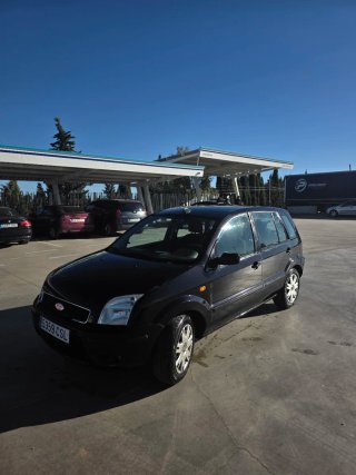 Ford Fusion 2004