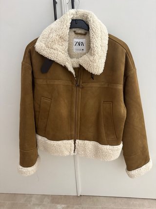 Chaqueta Zara Marrón con Borreguito