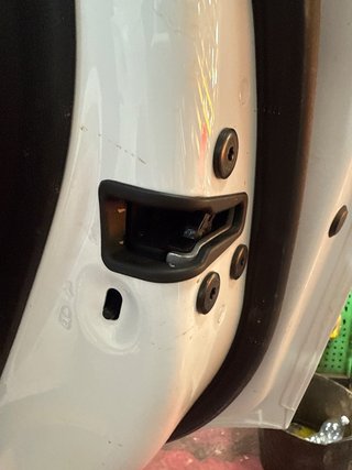 CERRADURA PUERTA TRASERA DERECHA Renault Austral (07.2022->)