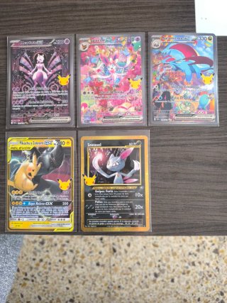 Lote de 5 Cartas Pokemon 30 aniversario