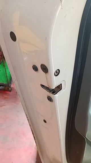 CERRADURA PUERTA TRASERA IZQUIERDA Seat Ibiza Berlina (6J5)