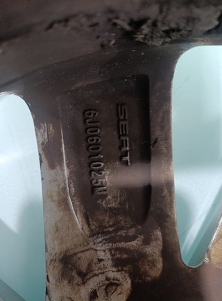 Llanta seat 567056 6j0601025m ibiza (6j5) good