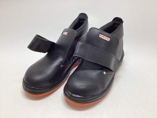 calzado seguridad robusta botas de seguridad con puntera reforzada