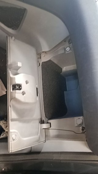 GUANTERA Ford S-MAX (CA1) (2006->2015)