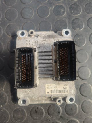Centralita UCE Motor Opel Corsa D 1.2 Gasolina