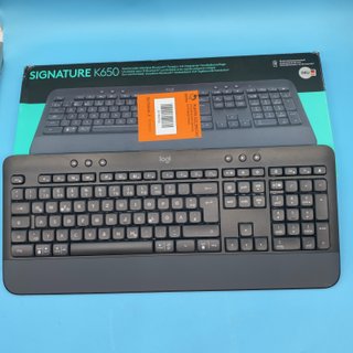 Foto reali - Tastiera wireless Logitech K650 tedesca