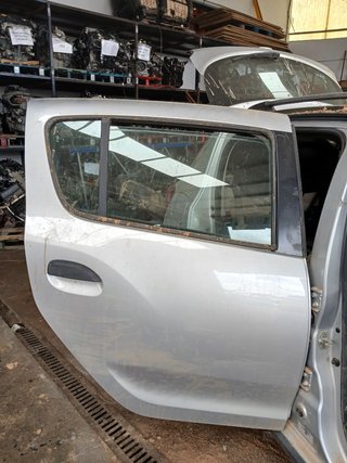 PUERTA TRASERA DERECHA Dacia Sandero II (10.2012->)