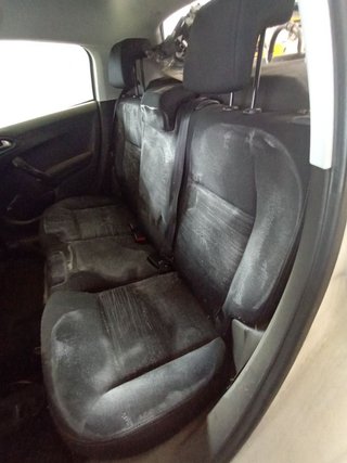 ASIENTOS TRASEROS Peugeot 208 (01.2012->)