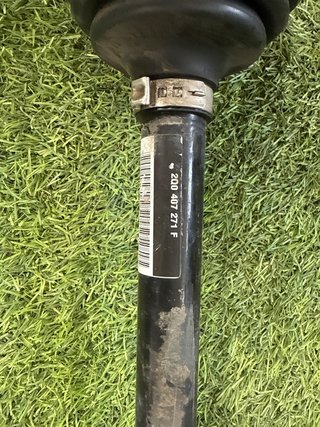 TRANSMISION DELANTERA IZQUIERDA Seat Ibiza (KJ1)(2017->)