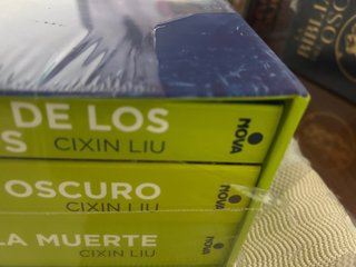 Trilogía de los Tres Cuerpos: Estuche con: El p...