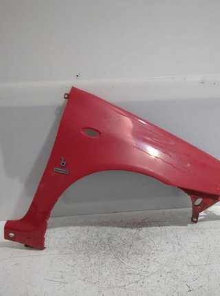 Aleta delantera 0000007733460 fiat punto 60 190962