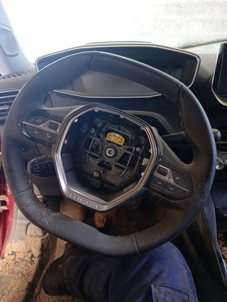 VOLANTE Peugeot 2008 (P1)(11.2019->)