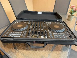 Controlador Pioneer DDJ-FLX10 con Estuche