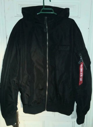 Chaqueta Alpha Industries Negra