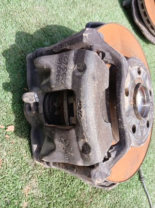PINZA DE FRENO DELANTERA DERECHA Infiniti Q30 (2015->)