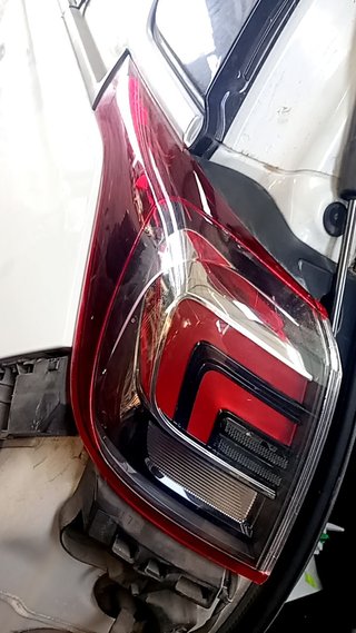 PILOTO TRASERO IZQUIERDO Opel Crossland X (2017->)