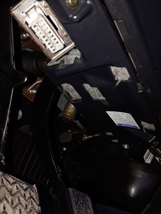 COLUMNA DIRECCION Toyota Corolla Verso (R1)(2004->)
