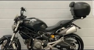 Maleta Givi para Ducati Monster 696