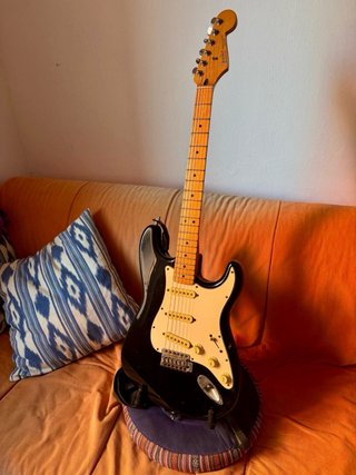 Guitarra Eléctrica Fender Stratocaster México