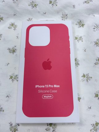 Cover in silicone MagSafe per iPhone 15 Pro Max