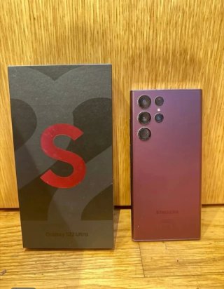 Samsung Galaxy S22 Ultra Violeta