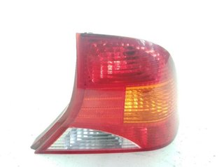 Ford 23085572 piloto trasero derecho focus 2.0 16v