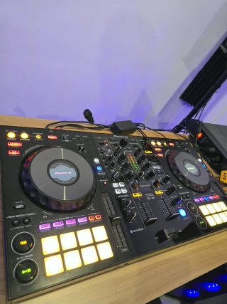 Controladora Pioneer DDJ-800+funda transporte