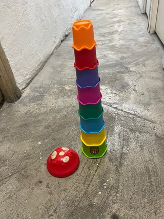 Juego de Vasos Apilables de Colores