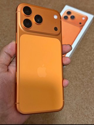 iPhone 17 Pro Max Naranja