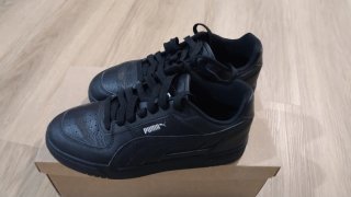 Zapatillas deportivas Puma.En color Negro.Talla 40