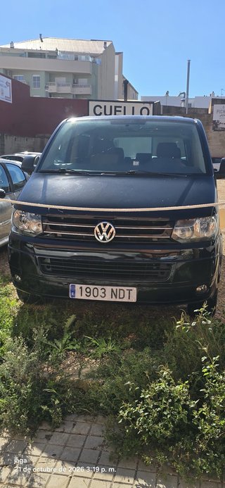 Volkswagen Caravelle 2011