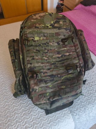 Mochila Altus Pixelada