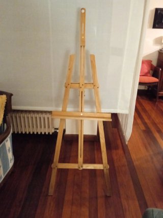 Caballete de madera para pintura