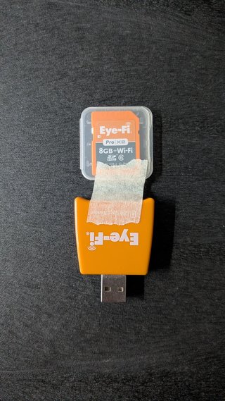 Scheda SD Eye-Fi Pro X2 8GB con lettore USB