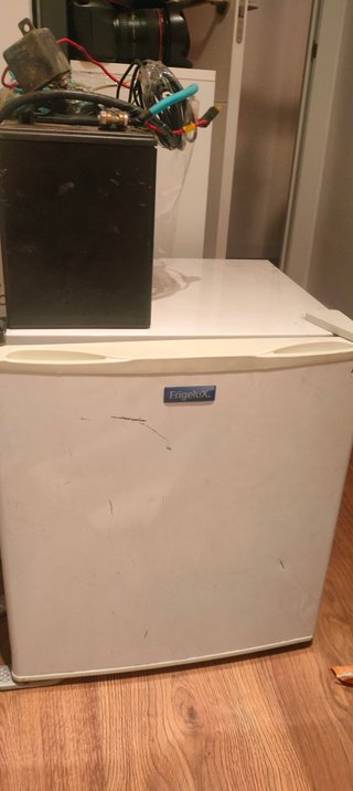 Nevera 12V Frigelux con Batería y Relé