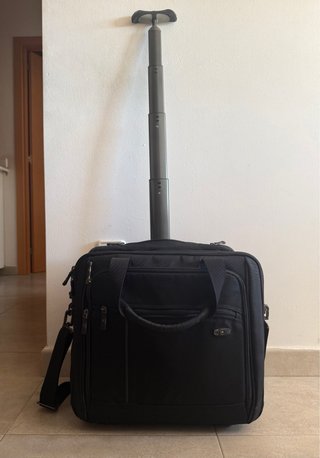 Maletín con ruedas Victorinox Negro