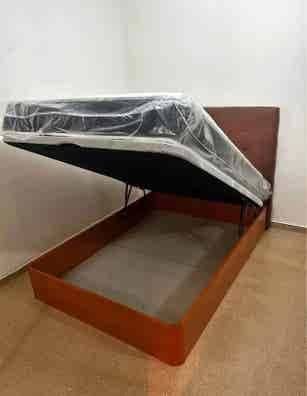Cama con canapé y colchón rebajada