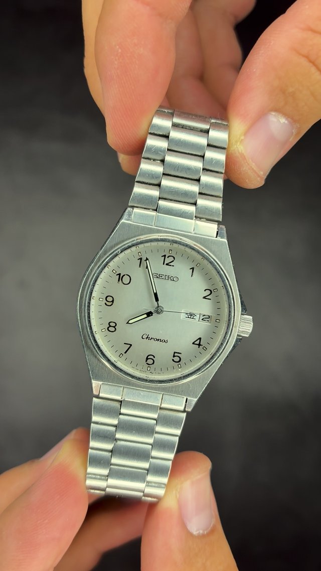 Reloj Seiko Chronos cuarzo 35 mm esfera gris