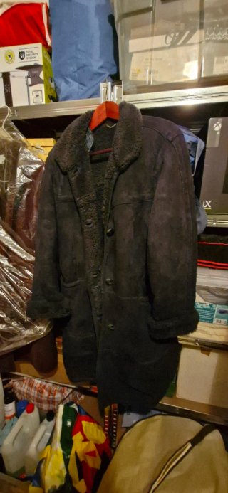 Abrigo Vintage de Piel Negro Talla M